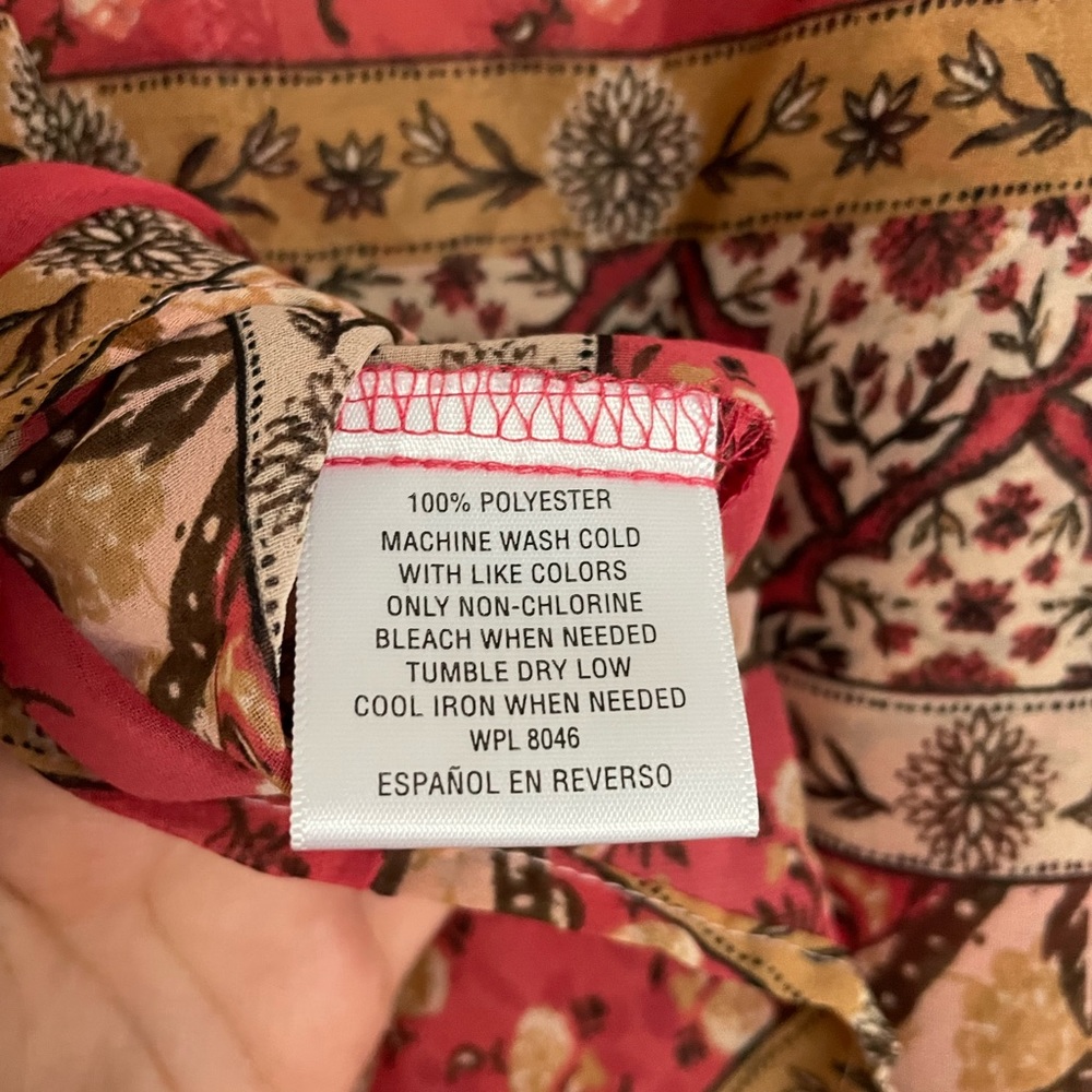 Flowy Patterned Blouse - Picture 4 of 4